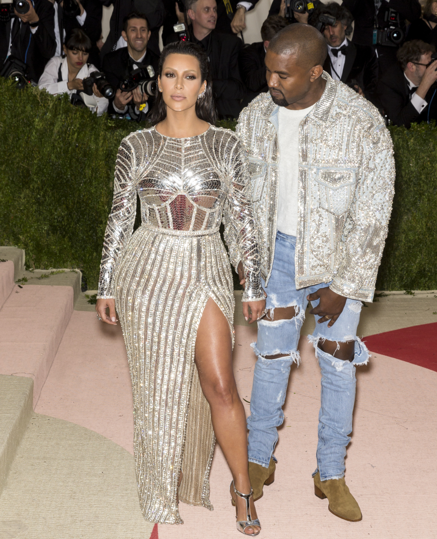 Κάνιε Γουέστ: Σκοπεύει να διεκδικήσει και πάλι την Κιμ Καρντάσιαν