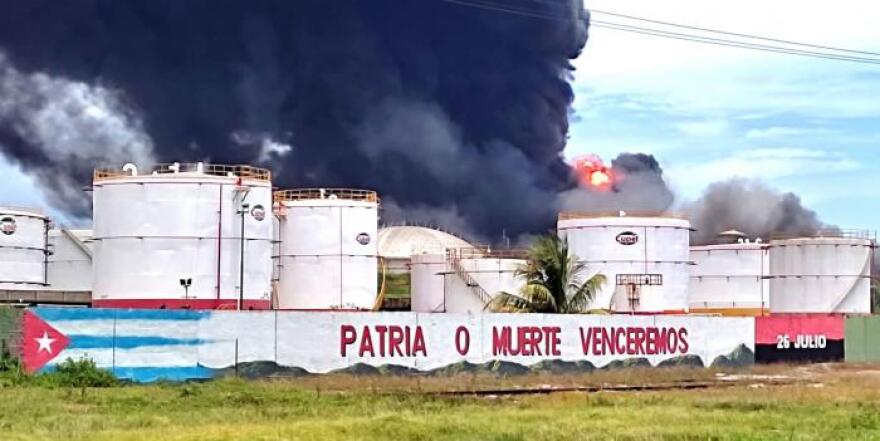 Κούβα: Ένας νεκρός από τη πυρκαγιά σε δεξαμενές πετρελαίου - Προσφορά βοήθειας και από ΗΠΑ
