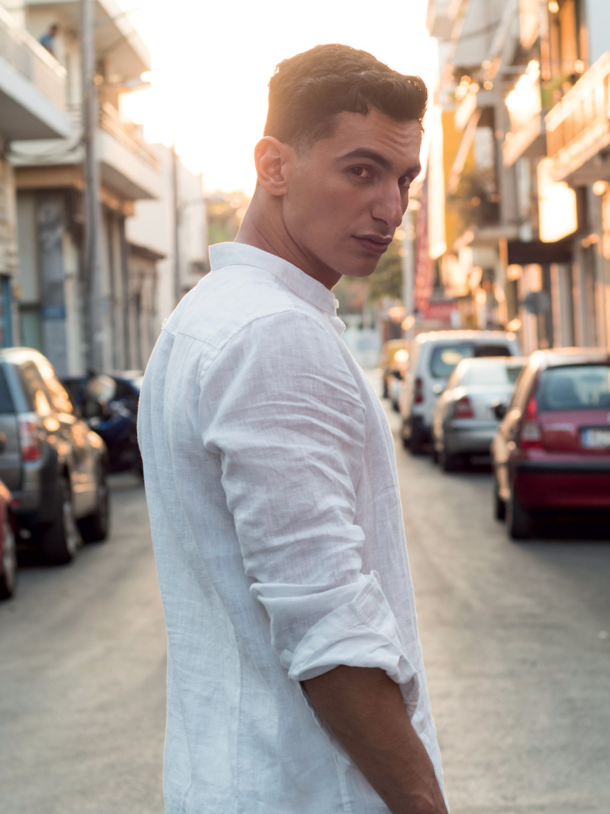 Σπύρος Καίσαρης: One Man Show