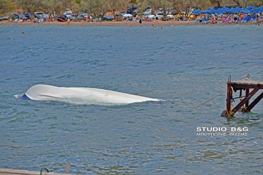 Ναύπλιο: Ισχυρά μελτέμια... βούλιαξαν σκάφος - Δείτε βίντεο και φωτογραφίες
