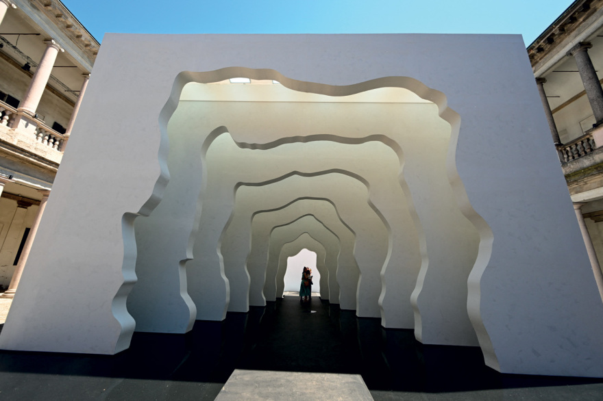 Daniel Arsham: Ο εικαστικός του Dior εμπνέεται στο Αιγαίο 