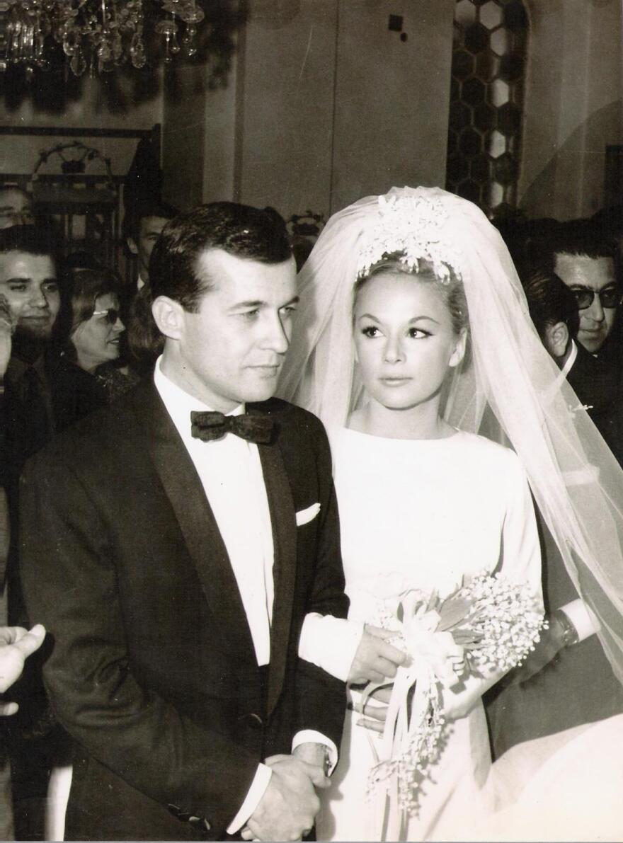 Δημήτρης Παπαμιχαήλ: Σαν σήμερα «έφυγε» ο ηθοποιός - Η σπάνια φωτογραφία με τον αδερφό του, Νίκο