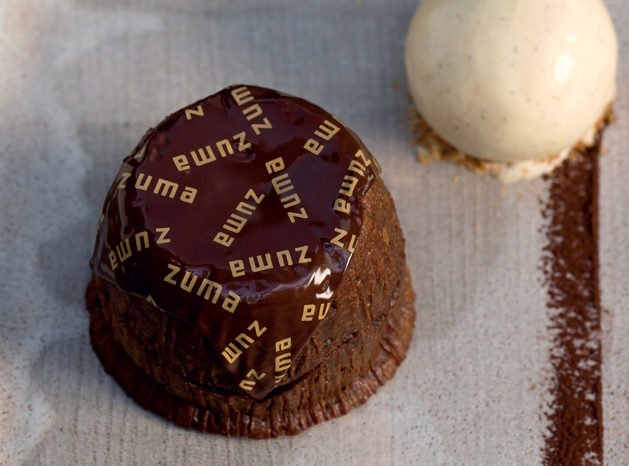 Zuma Lifestyle Μykonos: Σούσι & κοκτέιλ με θέα στη Δήλο