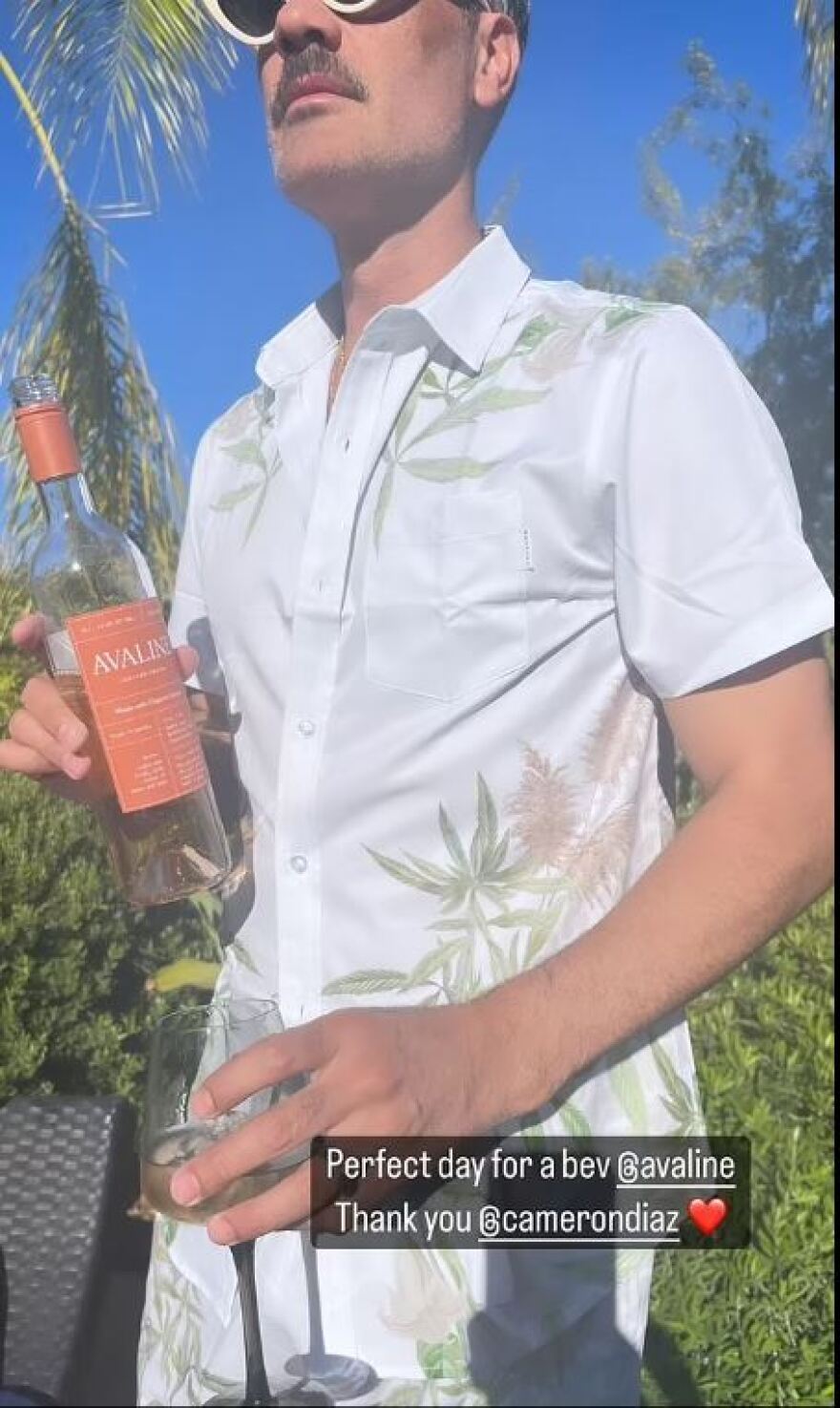 Η Ρίτα Όρα παντρεύτηκε και άλλαξε το επίθετό της σε Γουαϊτίτι