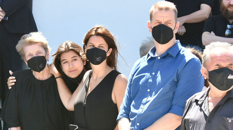 Διονύσης Σιμόπουλος: Συγκίνηση στο τελευταίο αντίο στον διάσημο αστροφυσικό