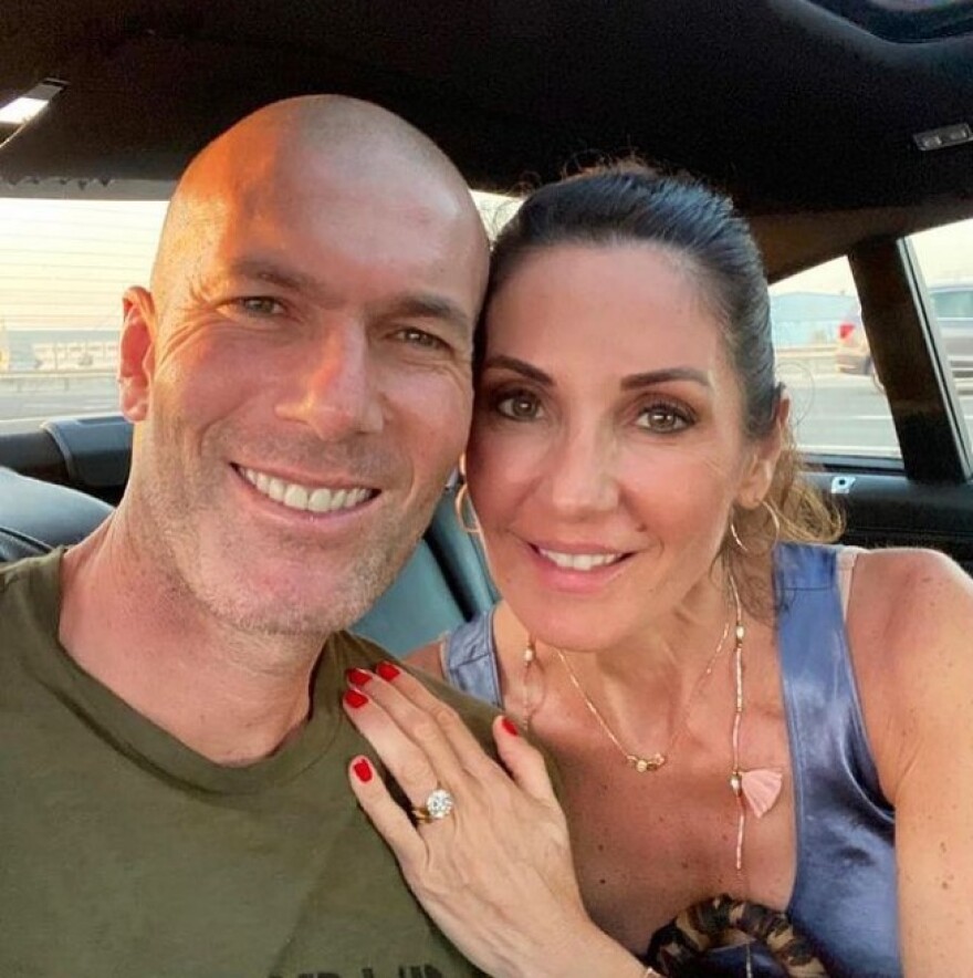 Ζινεντίν Ζιντάν: Viral η φωτογραφία με την εντυπωσιακή του οικογένεια 