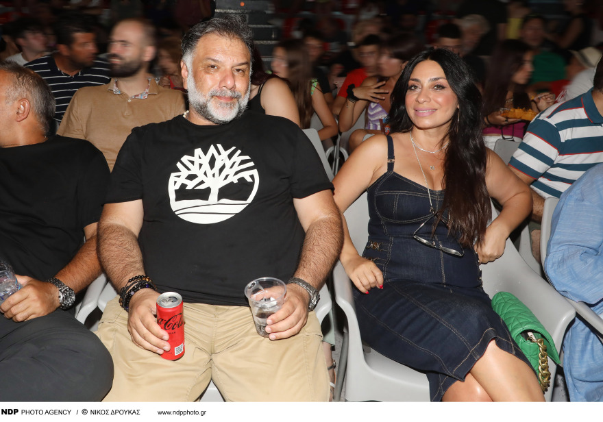 Ο Γρηγόρης Αρναούτογλου και η Νάνσυ Αντωνίου σε παράσταση του Μάρκου Σεφερλή