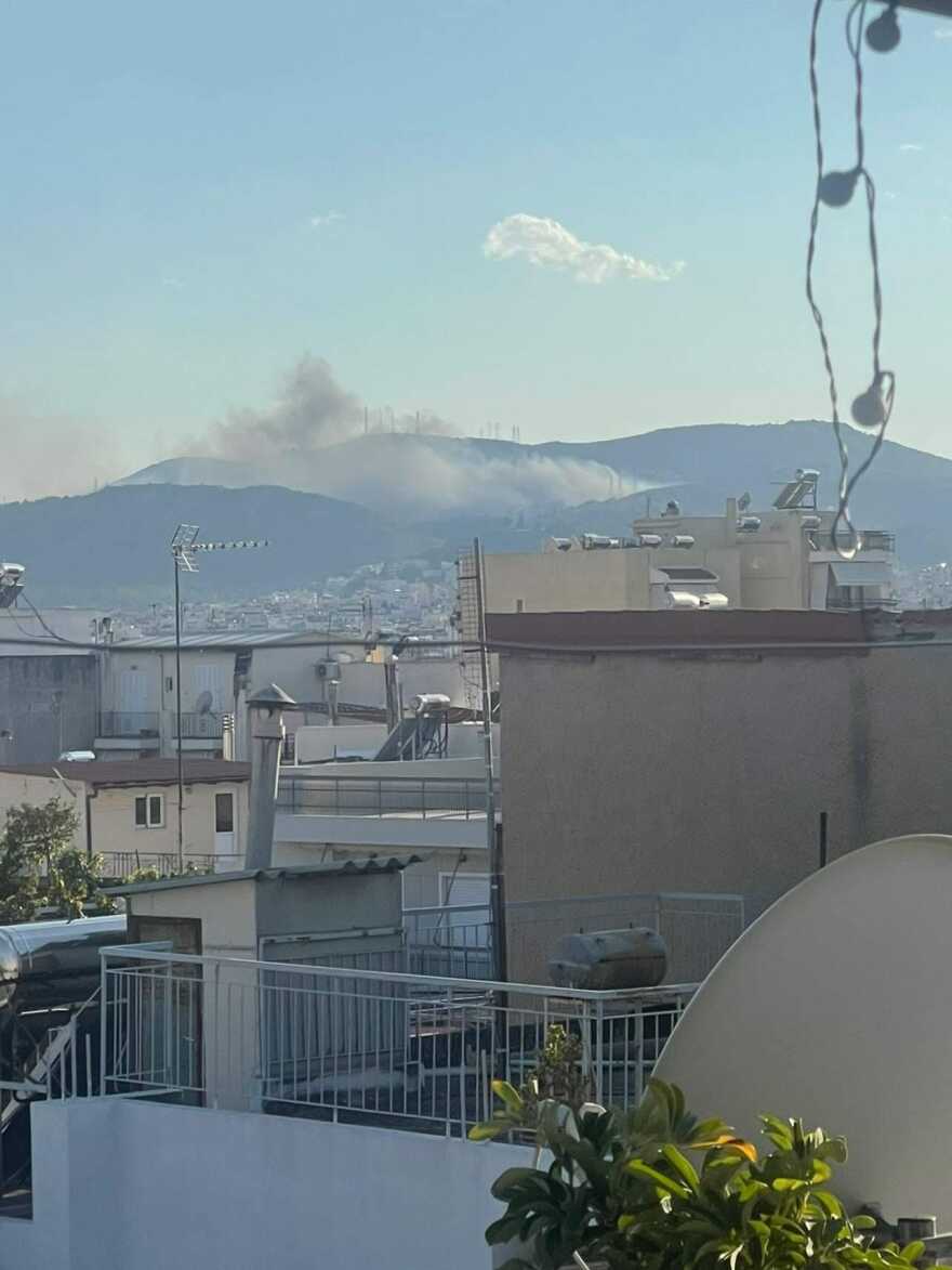 Οριοθετημένη η φωτιά κοντά σε κατοικημένη περιοχή στον Κορυδαλλό