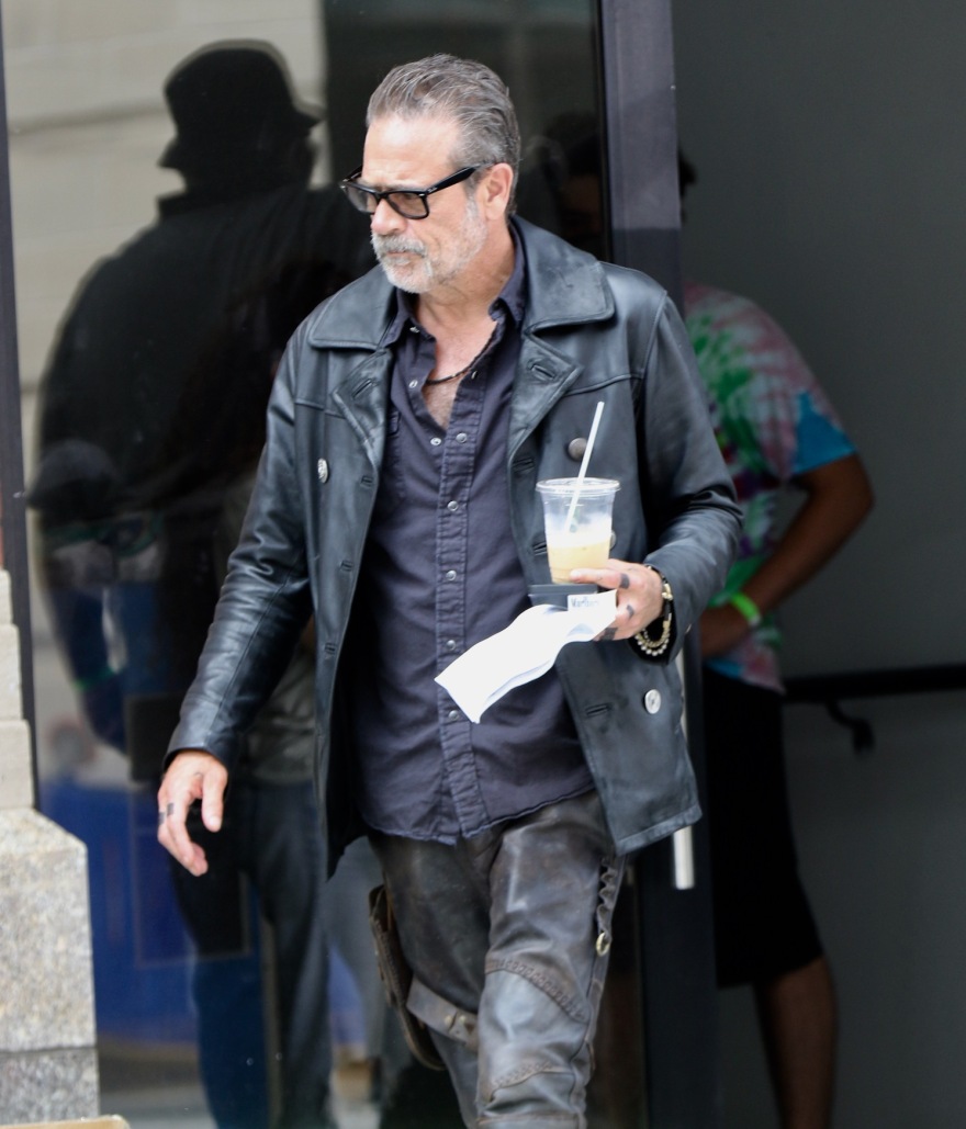 O Τζέφρι Ντιν Μόργκαν στα γυρίσματα της νέας σειράς για το «Walking Dead»