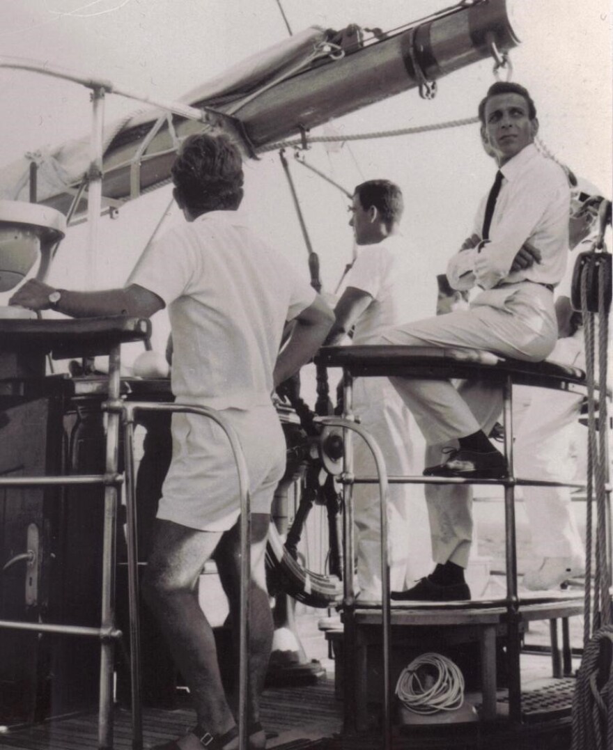 Γιάννης Φραγκούλης: Έφυγε από τη ζωή ένας εκ των πιο στενών συνεργατών του Σταύρου Νιάρχου