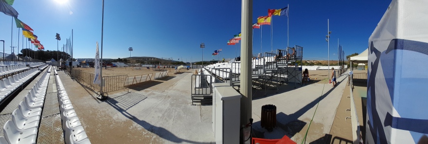 Λευτέρης Αυγενάκης: «Το μπιτς βόλεϊ είναι ο βασιλιάς της άμμου και το Karteros Beach Sports Center το σπίτι του»