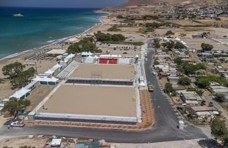 Λευτέρης Αυγενάκης: «Το μπιτς βόλεϊ είναι ο βασιλιάς της άμμου και το Karteros Beach Sports Center το σπίτι του»