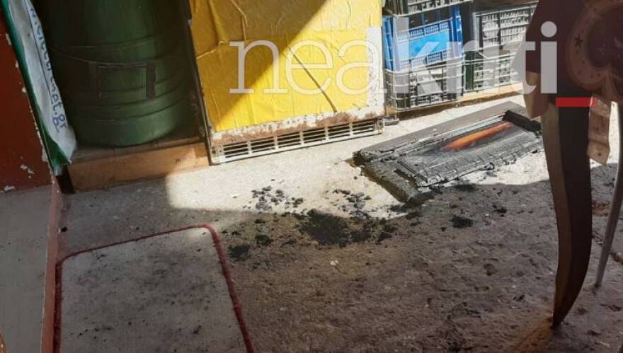 Φωτογραφίες: Εφιαλτικές στιγμές για ζευγάρι ενώ κοιμόταν - Το σπίτι τους τυλίχθηκε στις φλόγες