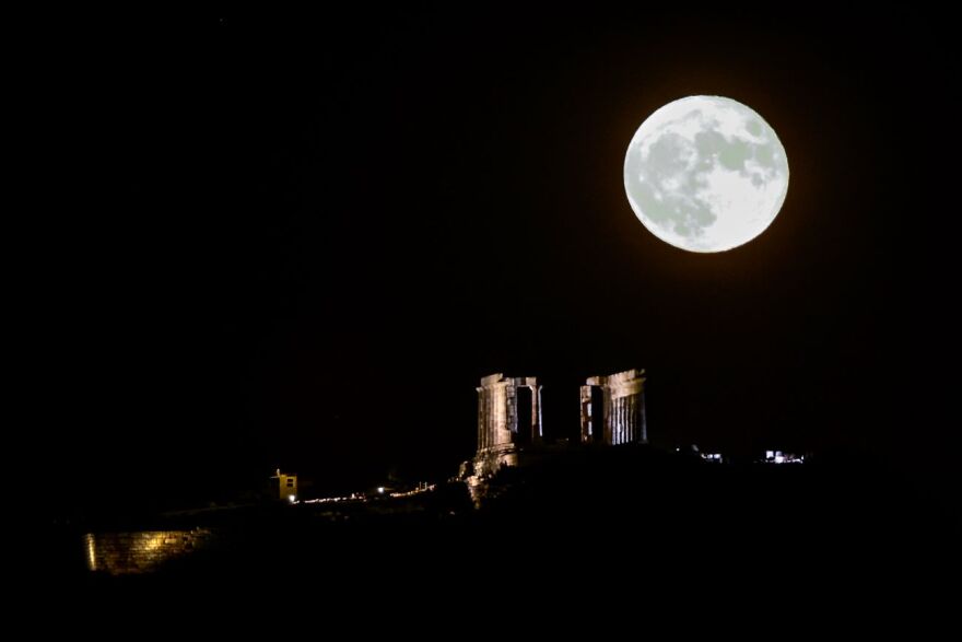 Πανσέληνος: Εντυπωσιακές εικόνες από το «Φεγγάρι του Οξύρρυγχου» - Δείτε φωτογραφίες