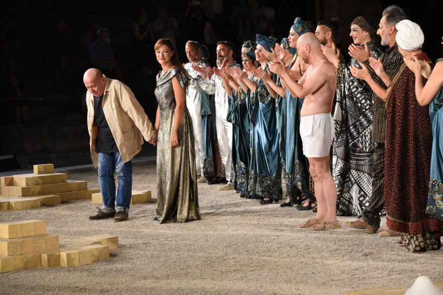 Καταχειροκροτήθηκε η «Ελένη» στο Αρχαίο Θέατρο Επιδαύρου