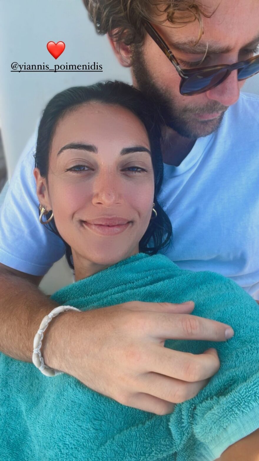 Ευγενία Σαμαρά - Γιάννης Ποιμενίδης: Αγκαλιασμένοι στην Τανζανία