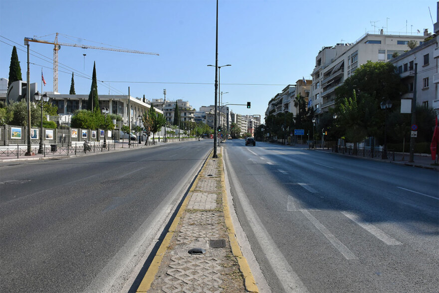 Αθήνα: Πάνω από 1.000 τουρίστες είδαν την αλλαγή της προεδρικής φρουράς - Βίντεο και φωτογραφίες