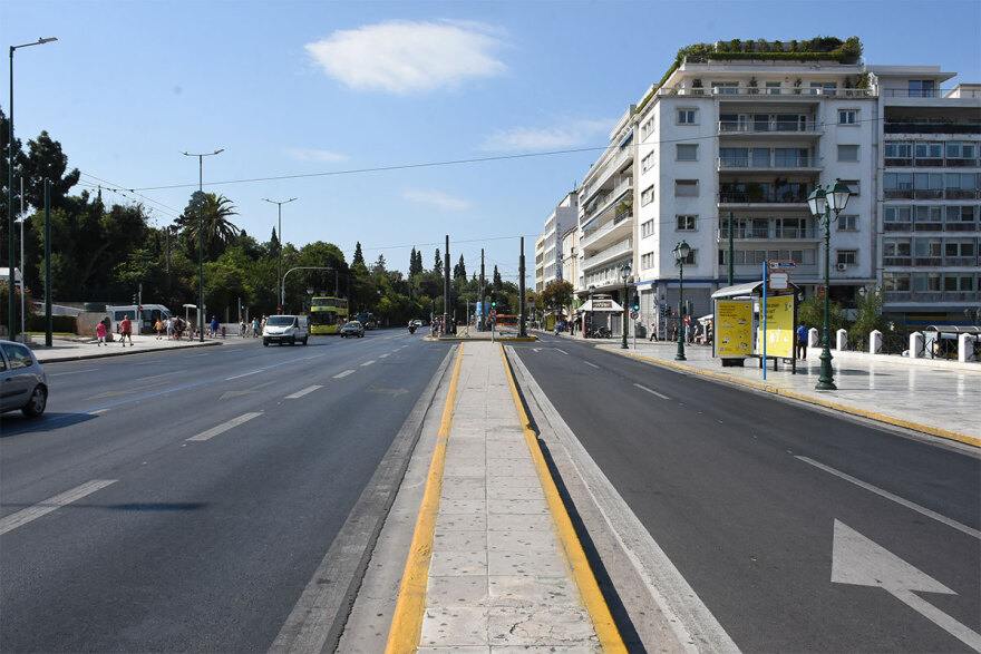 Αθήνα: Πάνω από 1.000 τουρίστες είδαν την αλλαγή της προεδρικής φρουράς - Βίντεο και φωτογραφίες