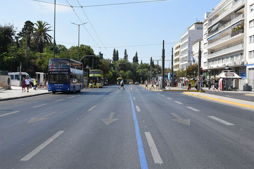 Αθήνα: Πάνω από 1.000 τουρίστες είδαν την αλλαγή της προεδρικής φρουράς - Βίντεο και φωτογραφίες