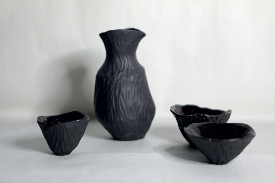 Νταϊάν Αλεξάντρ: Μύθοι από πηλό