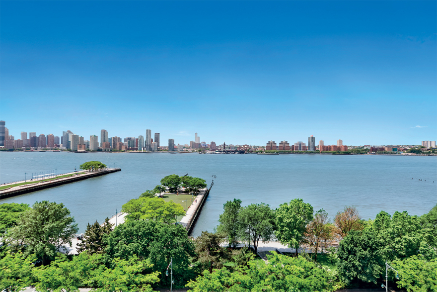 Χιου Τζάκμαν: 39 εκατ. δολάρια για το παλάτι του στο Μανχάταν