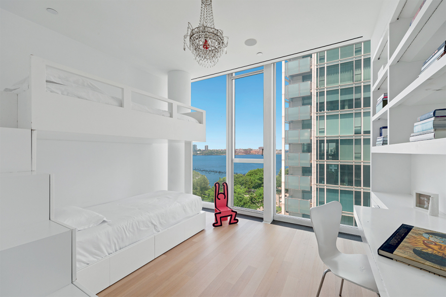 Χιου Τζάκμαν: 39 εκατ. δολάρια για το παλάτι του στο Μανχάταν