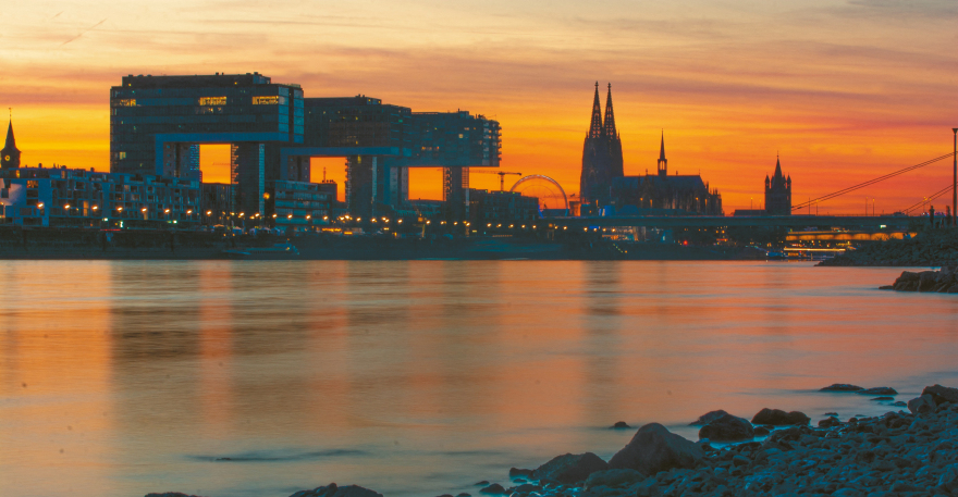 Ενεργειακή κρίση: 30.000 ένοπλοι θα περιπολούν στο σκοτεινό Παρίσι