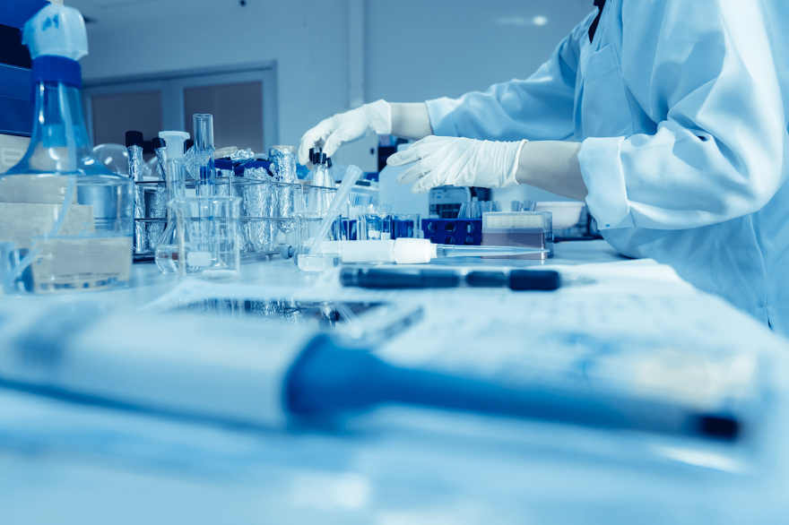 Κορωνοϊός: Τελικά μάθαμε να ζούμε με τον κορωνοϊό - «Εξαφανισμένοι» από τις ΜΕΘ οι ασθενείς 40-65 ετών