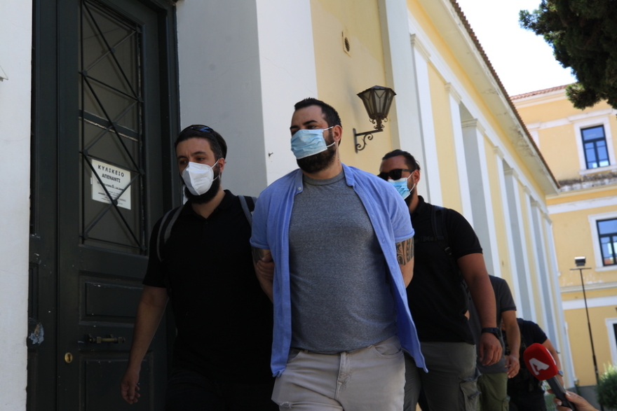 Έφοδος στο Εφετείο Αθηνών: Στον ανακριτή έφτασε ο πρώην παίκτης reality