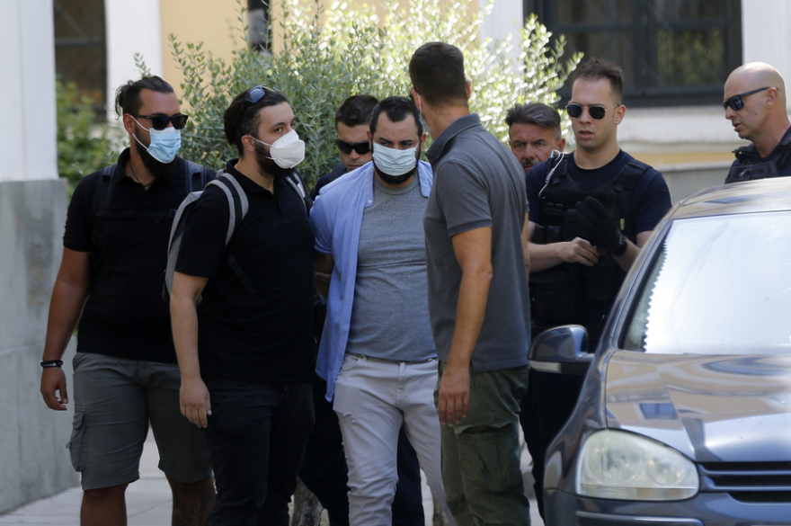 Έφοδος στο Εφετείο Αθηνών: Στον ανακριτή έφτασε ο πρώην παίκτης reality