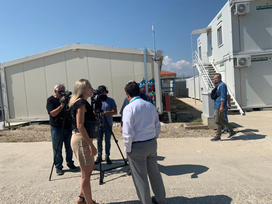 Μηταράκης από τον Έβρο: Οι Τούρκοι έσπρωξαν δια της βίας τους μετανάστες προς το ελληνικό έδαφος