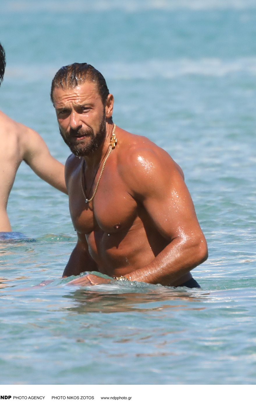 Γιάννης Μαρακάκης - Νίκη Θωμοπούλου: Απολαμβάνουν τις διακοπές τους στη Μύκονο