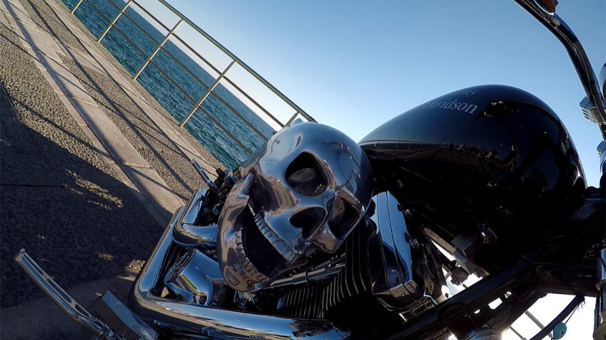 Κλασικά αυτοκίνητα και μοτοσικλέτες στον Άλιμο