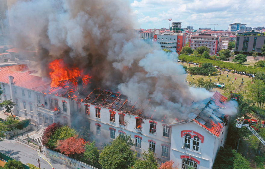 Νοσοκομεία Μπαλουκλή: Το βακούφι που άντεξε διωγμούς, σεισμούς και φωτιές