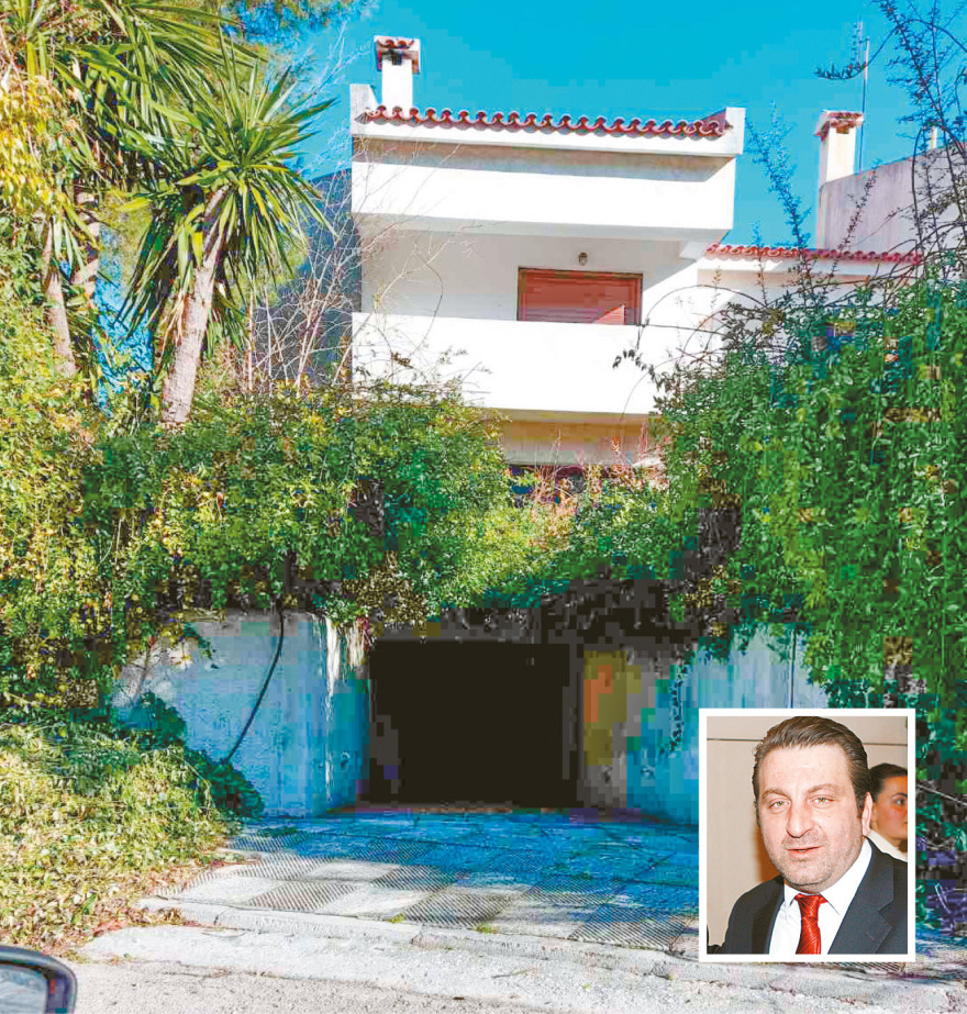 Tο σφυρί «χτυπάει» τα σπίτια επωνύμων από Σεπτέμβριο