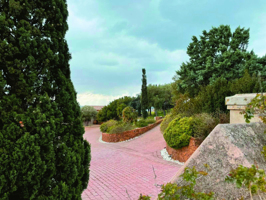 Tο σφυρί «χτυπάει» τα σπίτια επωνύμων από Σεπτέμβριο