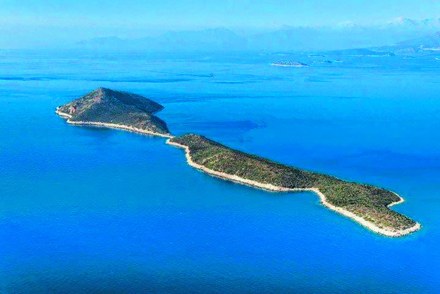 Tο σφυρί «χτυπάει» τα σπίτια επωνύμων από Σεπτέμβριο