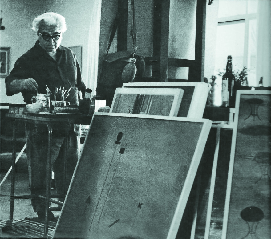 Tο σφυρί «χτυπάει» τα σπίτια επωνύμων από Σεπτέμβριο