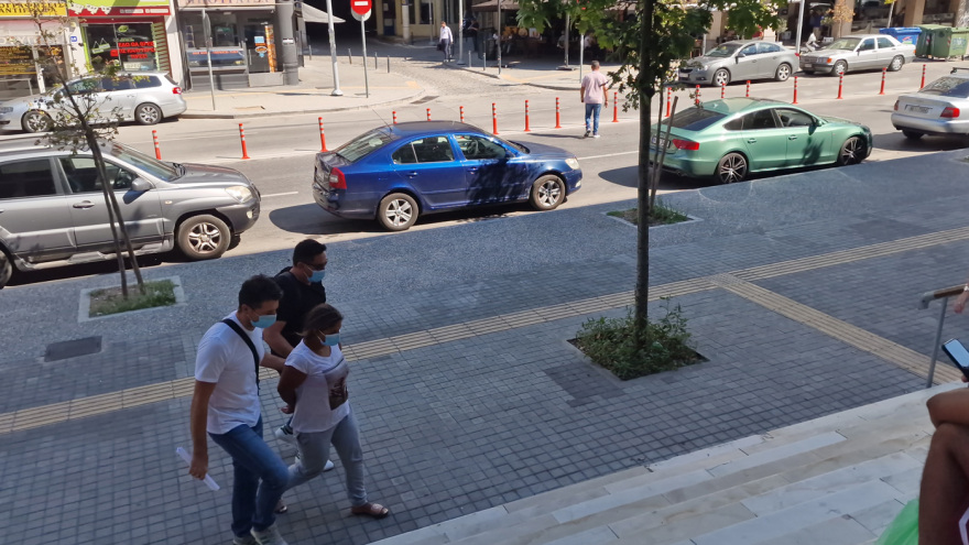 Θεσσαλονίκη: Στον Εισαγγελέα η νεαρή που μαχαίρωσε την 27χρονη