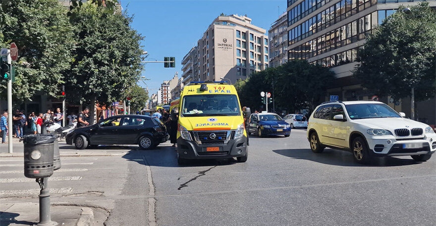 Θεσσαλονίκη: Νεκρός ο 54χρονος που συγκρούστηκε με αυτοκίνητο και έπαθε ανακοπή στο κέντρο της πόλης