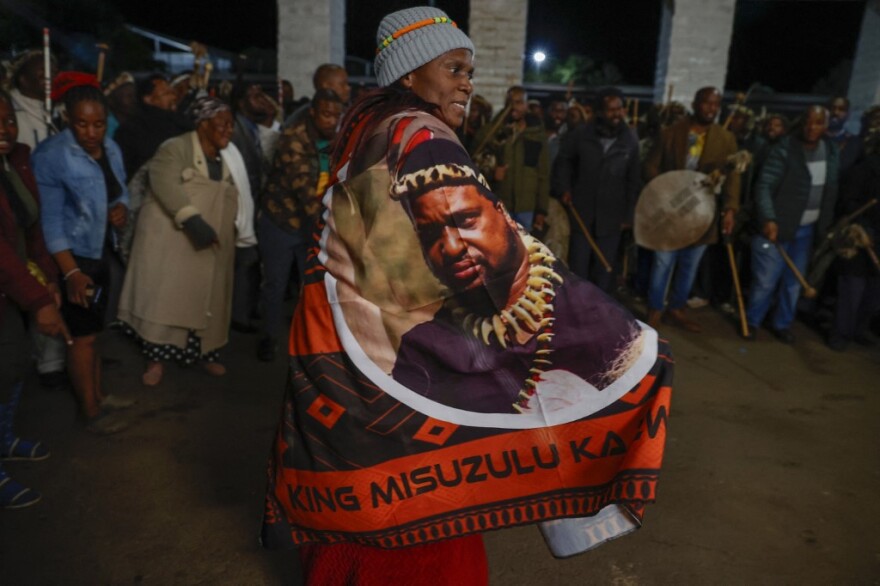 Θρόνος για τρεις στους Ζουλού: Φόβοι για επεισόδια στην ενθρόνιση του νέου βασιλιά