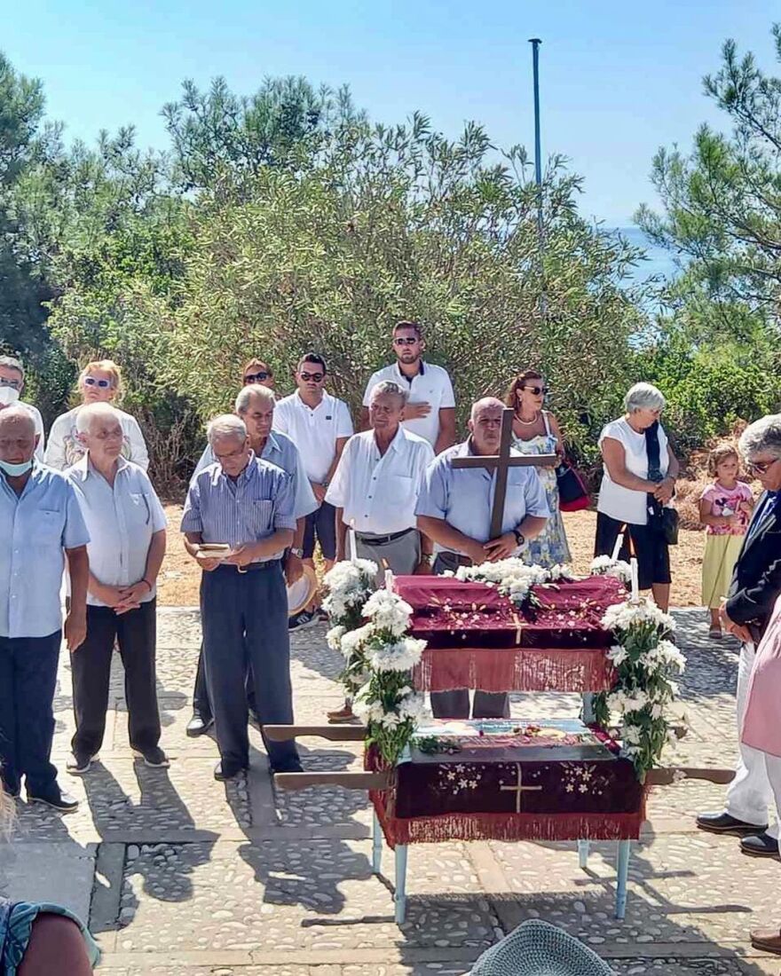 Λεωνίδας Κακούρης: Ο ηθοποιός συνάντησε τον Δημήτρη Γκοτσόπουλο στους Παξούς