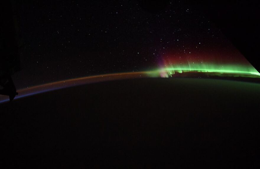 Μαγεύουν οι εικόνες από το σέλας που κατέγραψε αστροναύτης της NASA