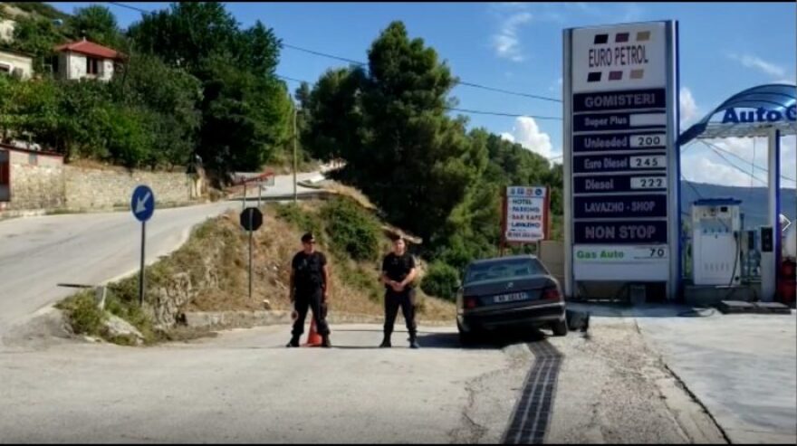 Αλβανία: Και τέσσερις Τσέχοι εισέβαλαν σε εργοστάσιο όπλων - «Είμαστε τουρίστες, χαθήκαμε»