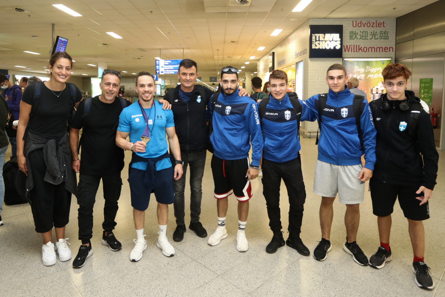 Επέστρεψαν στην Ελλάδα οι πρωταθλητές Ευρώπης Ντρισμπιώτη και Πετρούνιας