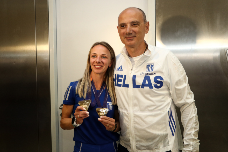 Επέστρεψαν στην Ελλάδα οι πρωταθλητές Ευρώπης Ντρισμπιώτη και Πετρούνιας