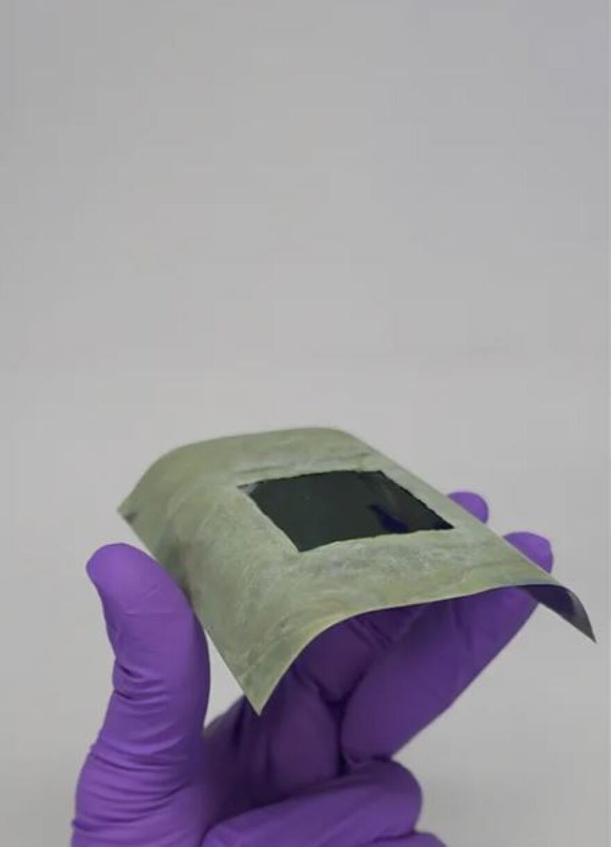 Βρετανία: Επιστήμονες εφηύραν «τεχνητά φύλλα» που παράγουν καθαρά καύσιμα - Δείτε βίντεο