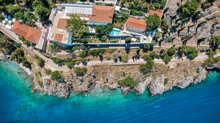 Καπετανόσπιτο Mπουντούρη: Αστική ομορφιά στην Υδρα