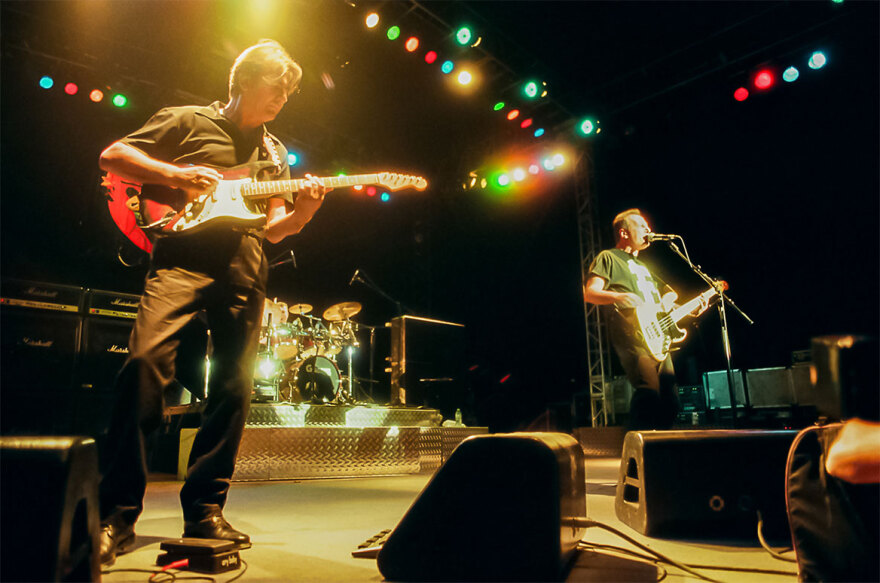 Βασίλης Λέκκας και Νίκος Σπάθας τιμούν τον Γιάννη Σπάθα και τους Socrates Drank the Conium