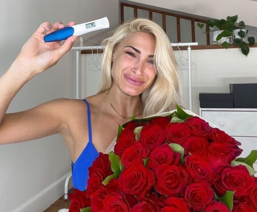 «Eπιχείρηση Babyboom»: Οι... Greek influencers έκαναν και την εγκυμοσύνη μπίζνες